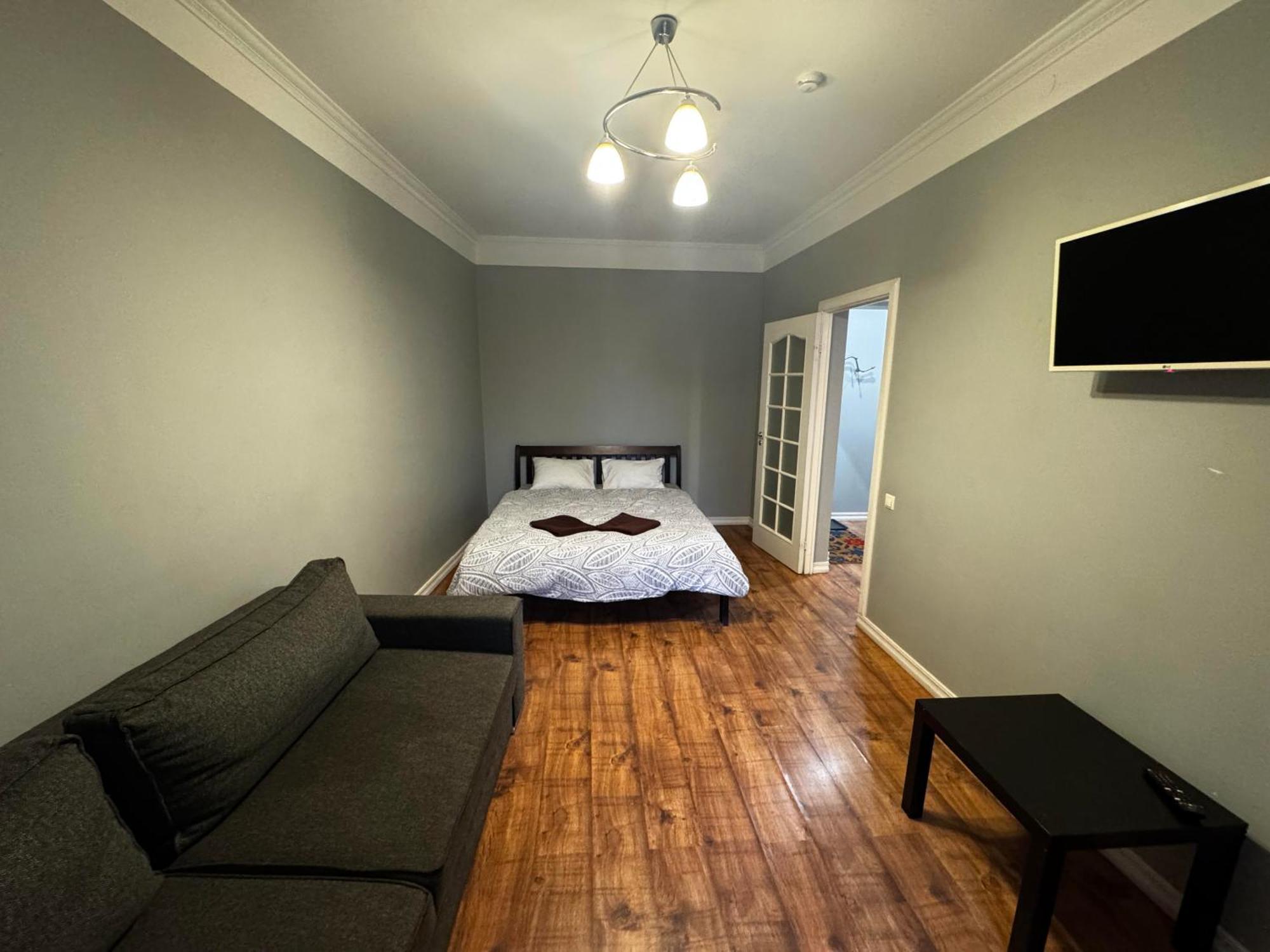 Aparthotel Riga Luaran gambar A typical studio apartment