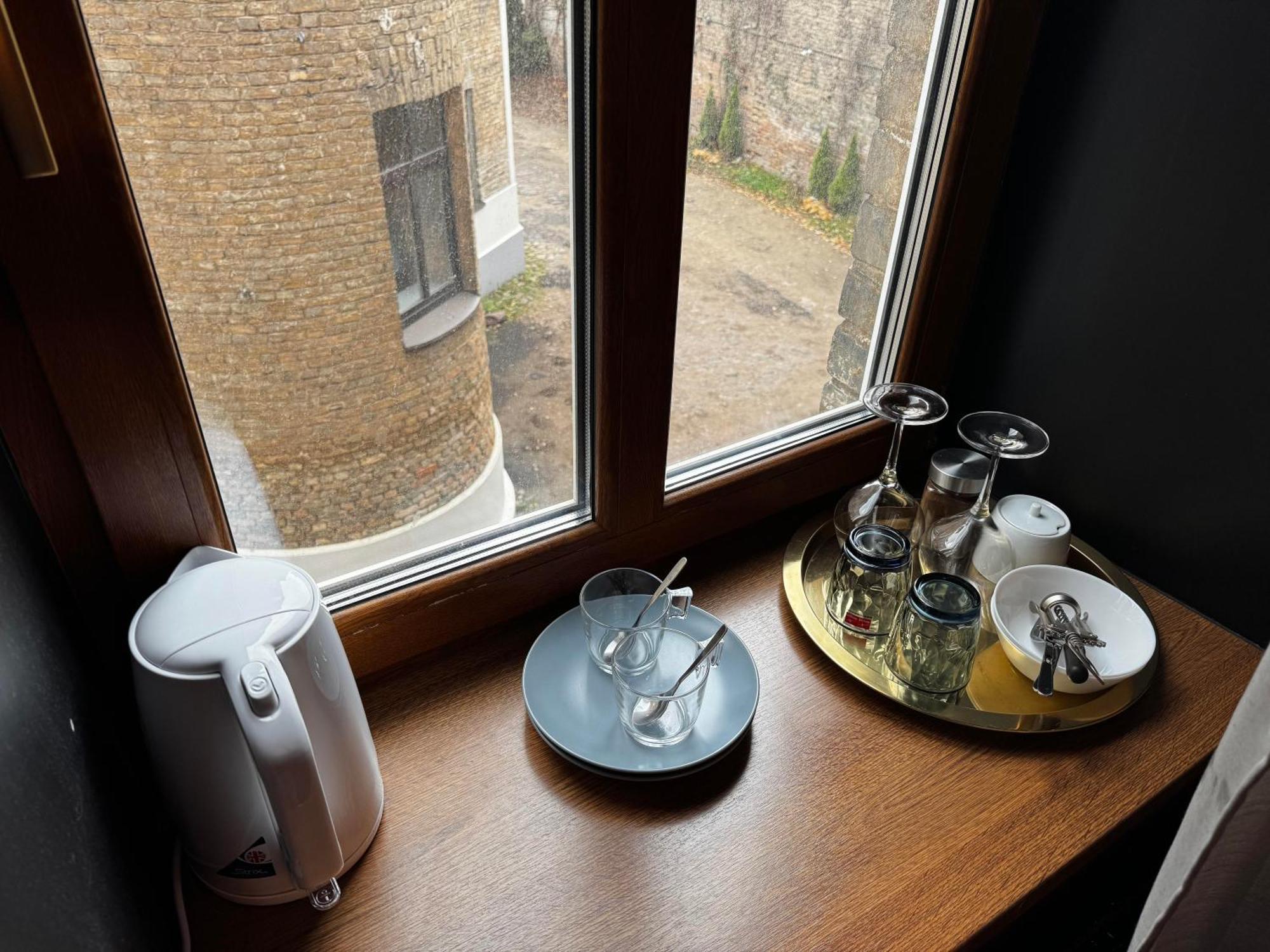 Aparthotel Riga Luaran gambar A tea tray in a hotel room